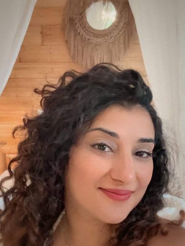 Radhika Talwar, founder of Ruhhras